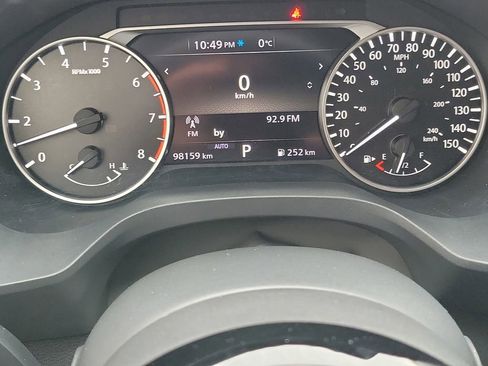 Used 2021 Nissan Rogue SV image 10