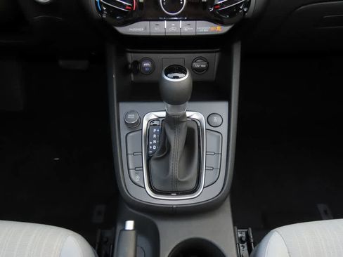 Used 2023 Hyundai Kona SEL AWD/4WD image 22