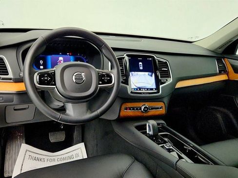 Used 2024 Volvo XC90 B6 Plus w/ Protection Package Premier AWD/4WD image 13