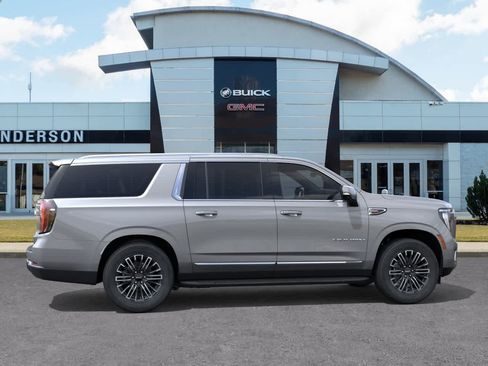 New 2026 GMC Yukon XL Elevation w/ Elevation Premium Package AWD/4WD image 5