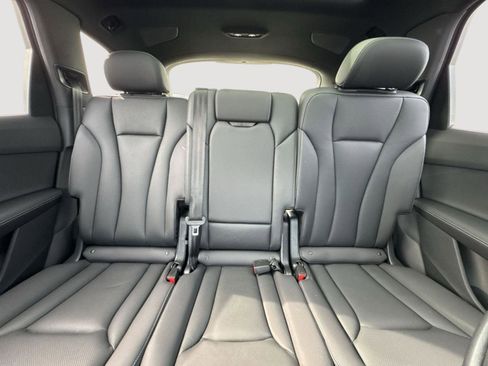 Certified 2025 Audi Q7 3.0T Premium Plus w/ Premium Plus Package image 21