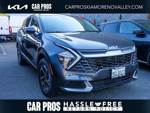 Used 2023 Kia Sportage LX AWD/4WD image 1