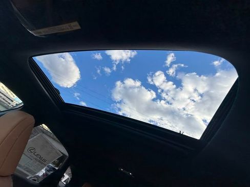 New 2026 Lexus RX 450h AWD image 24