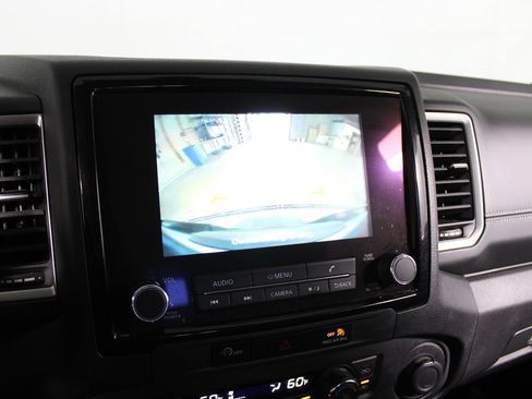 Used 2023 Nissan Frontier SV w/ SV Convenience Package RWD image 27