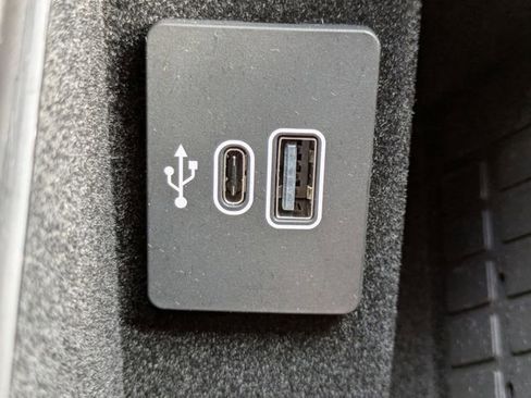 New 2025 Lincoln Navigator L Black Label image 23