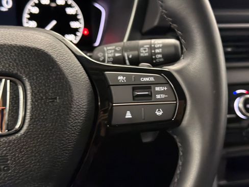 Used 2025 Honda Pilot EX-L image 22
