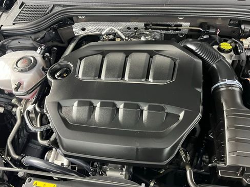 Used 2025 Volkswagen GTI Autobahn image 35