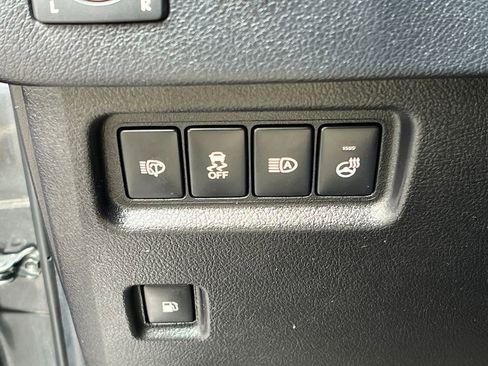 Used 2023 Lexus GX 460 Premium image 31