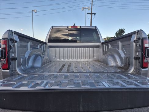 Used 2024 RAM 1500 Big Horn AWD/4WD image 15
