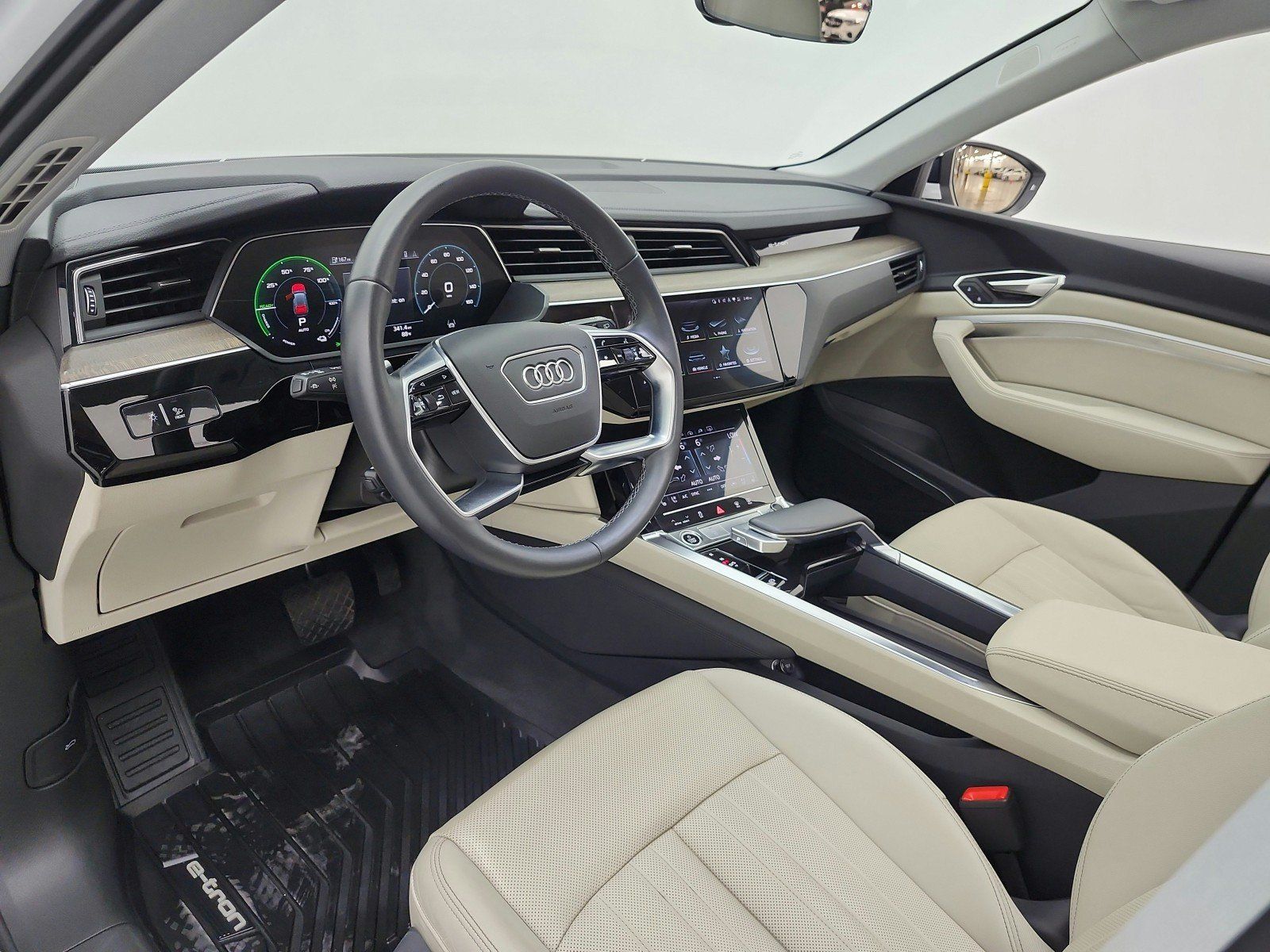 Used 2024 Audi Q8 e-tron Premium Plus w/ Premium Plus Package AWD/4WD image 12