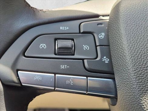 Used 2025 Cadillac CT4 Premium Luxury RWD image 11