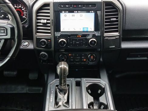 Used 2017 Ford F150 Raptor w/ Equipment Group 802A Luxury AWD/4WD image 3