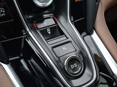 Certified 2024 Acura RDX SH-AWD w/ Technology Package image 15