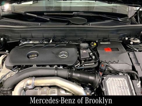 Certified 2026 Mercedes-Benz GLB 250 4MATIC image 31