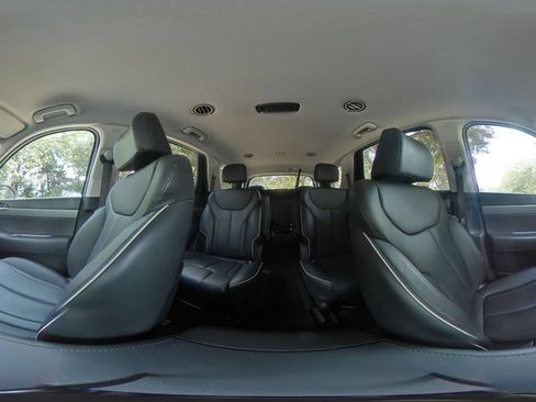 Used 2025 Hyundai Palisade SEL FWD image 46