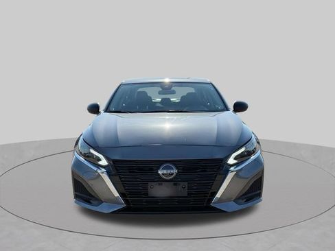 Used 2024 Nissan Altima 2.5 SV FWD image 15