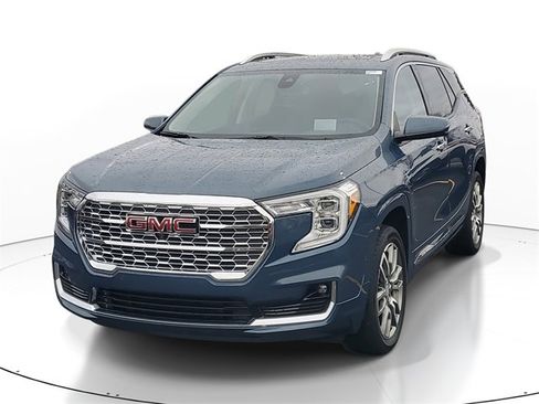 Certified 2024 GMC Terrain Denali w/ Denali Premium Package image 2