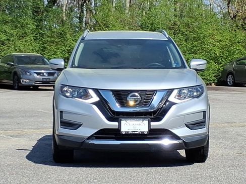 Used 2019 Nissan Rogue S w/ Special Edition Package image 2