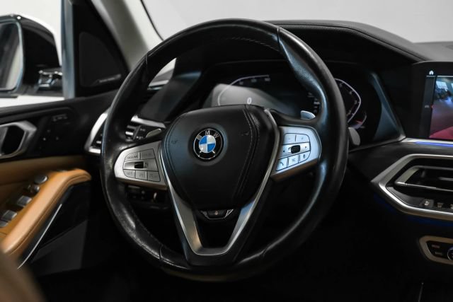 Used 2020 BMW X7 xDrive40i w/ Premium Package AWD/4WD image 19