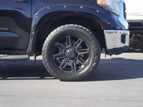 Used 2019 Toyota Tundra SR5 w/ SR5 Upgrade Package image 4