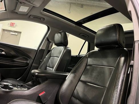 Used 2018 GMC Terrain SLT w/ Infotainment Package II AWD/4WD image 23