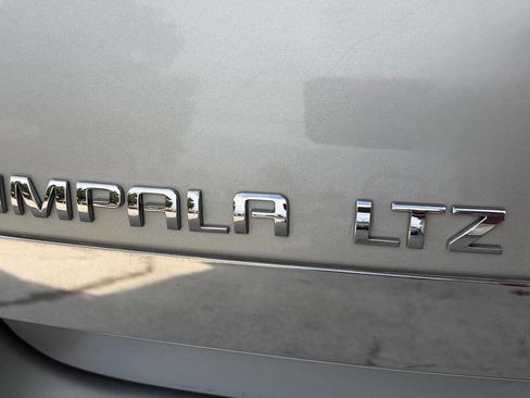 Used 2008 Chevrolet Impala LTZ FWD image 34