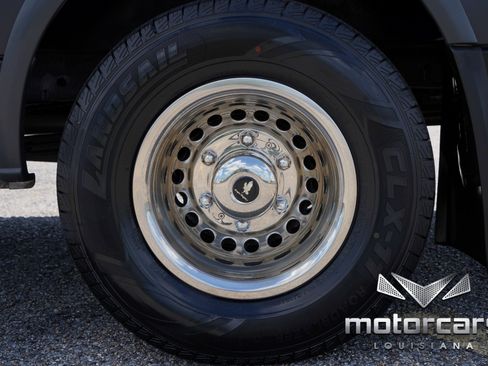 Used 2015 Mercedes-Benz Sprinter 3500 image 19