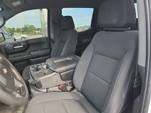 Used 2022 Chevrolet Silverado 1500 W/T w/ WT Value Package AWD/4WD image 10