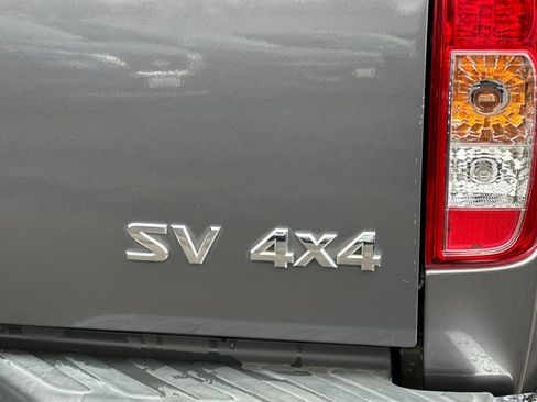 Used 2021 Nissan Frontier SV w/ SV Utility Package AWD/4WD image 31