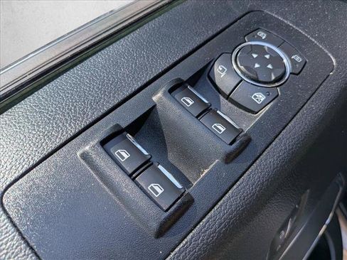 Used 2018 Ford F150 Platinum w/ Equipment Group 701A Luxury AWD/4WD image 11