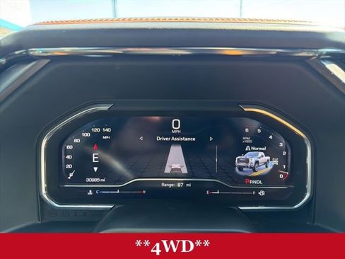 Used 2024 GMC Sierra 2500 AT4 image 14