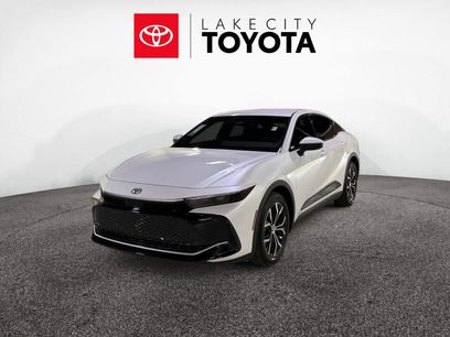 Used 2025 Toyota Crown XLE