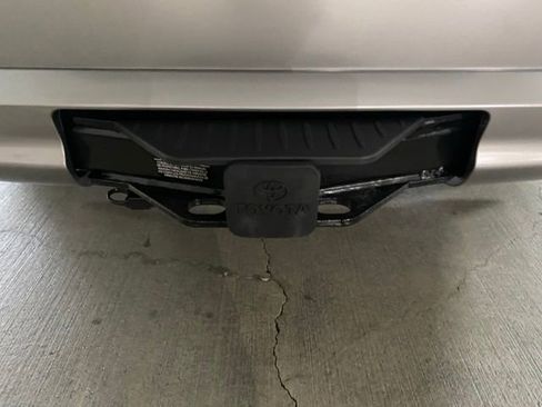 New 2026 Toyota Highlander Platinum image 12