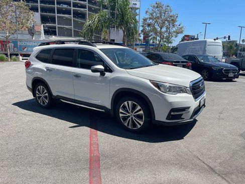 Used 2021 Subaru Ascent Touring w/ Popular Package #2 AWD/4WD image 2