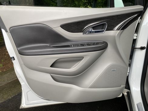 Used 2015 Buick Encore Premium FWD image 15