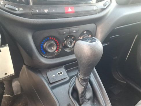 Used 2021 RAM ProMaster City Tradesman image 18