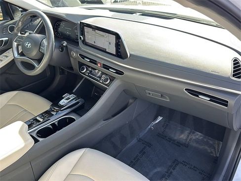 Used 2022 Hyundai Sonata Limited image 27