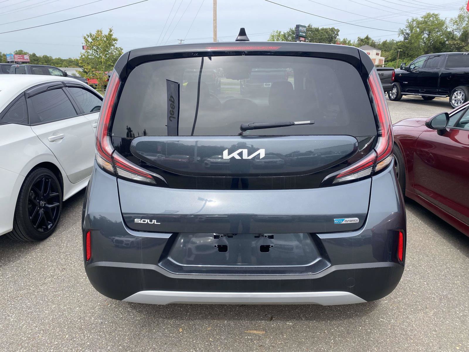 Used 2025 Kia Soul EX FWD image 7