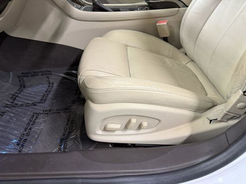 Used 2016 Buick LaCrosse Leather FWD image 11