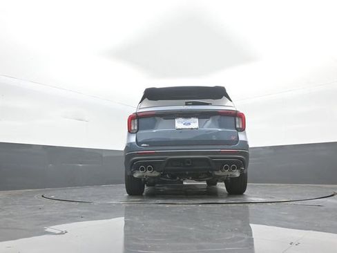 New 2026 Ford Explorer ST w/ Sun And Sound Package image 36