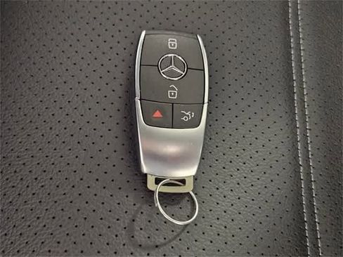 Certified 2025 Mercedes-Benz GLC 300 GLC 300 image 78