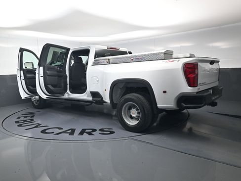 Used 2024 Chevrolet Silverado 3500 W/T w/ WT Convenience Package AWD/4WD image 27