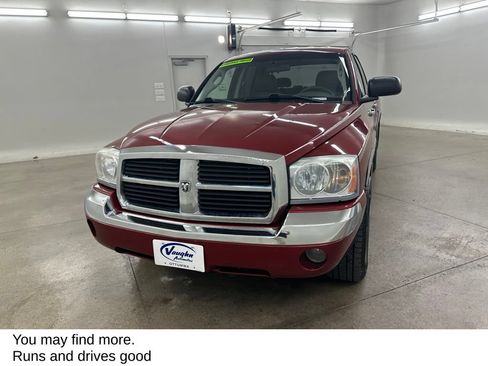 Used 2007 Dodge Dakota Laramie w/ Popular Equipment Group AWD/4WD image 5