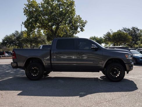 Used 2019 RAM 1500 Laramie AWD/4WD image 8
