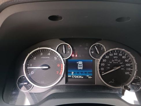 Used 2015 Toyota Tundra Platinum AWD/4WD image 12