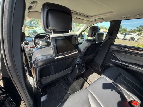 Used 2012 Mercedes-Benz GL 450 4MATIC image 9
