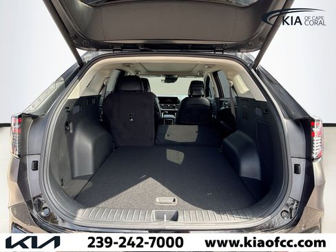 New 2026 Kia Sportage SX image 12