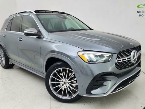 Used 2025 Mercedes-Benz GLE 350 4MATIC image 1
