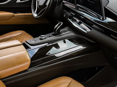 Used 2021 Cadillac Escalade ESV Sport w/ Driver Assist Tech Package image 20