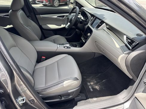 Used 2025 INFINITI QX50 Luxe AWD/4WD image 31